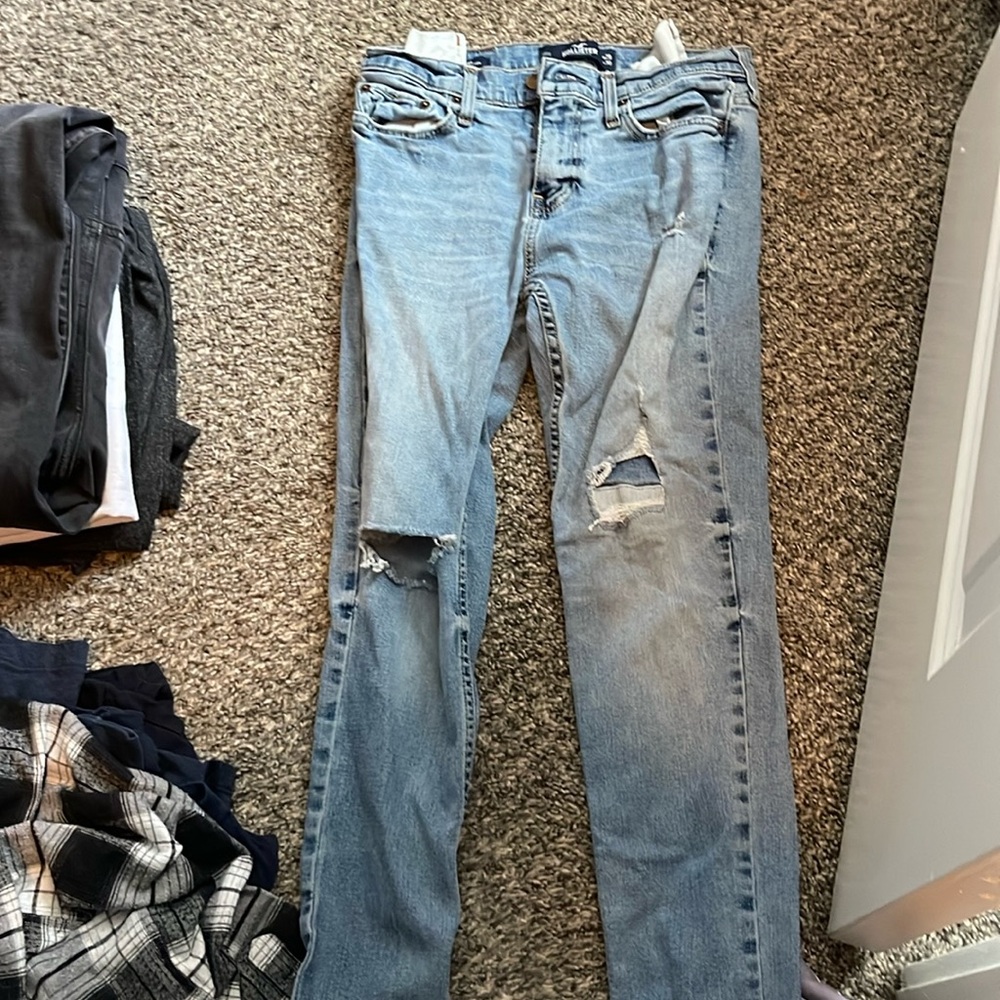 Men skinny ripped jeans from Holister